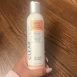 CLEAR STEM Gentile Clean Cleanser